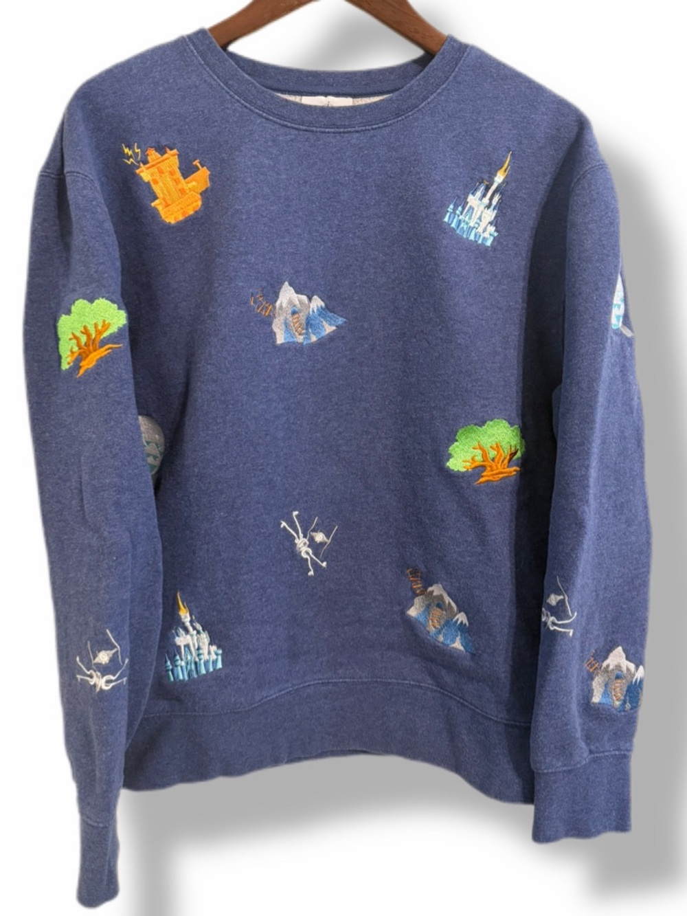 Disney Parks Four Park Icons Embroidered Blue Crewneck Sweatshirt Medium